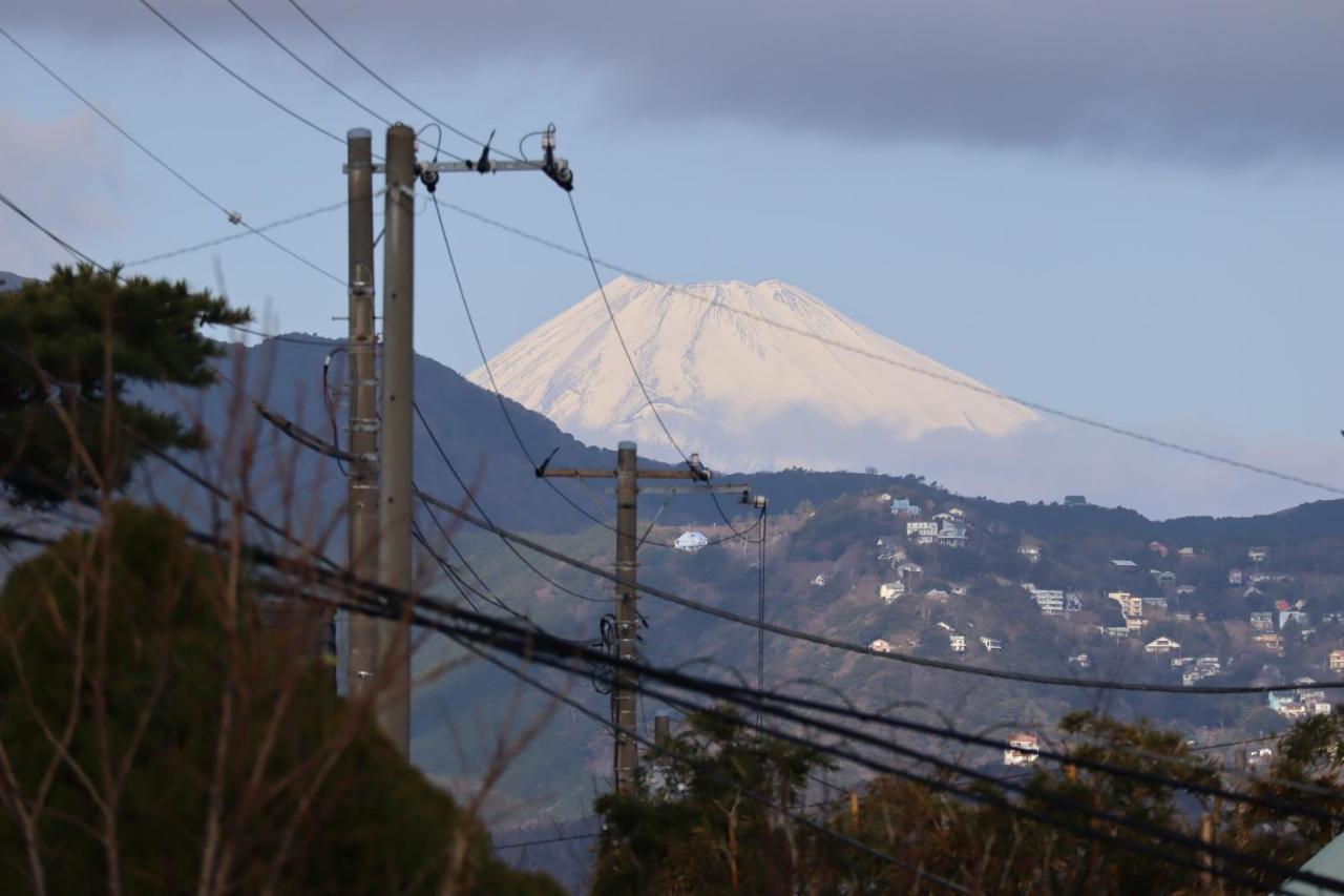熱海の海が一望できる温泉付貸別荘 満月あじろ Mitsukiajiro Atami  Exterior foto